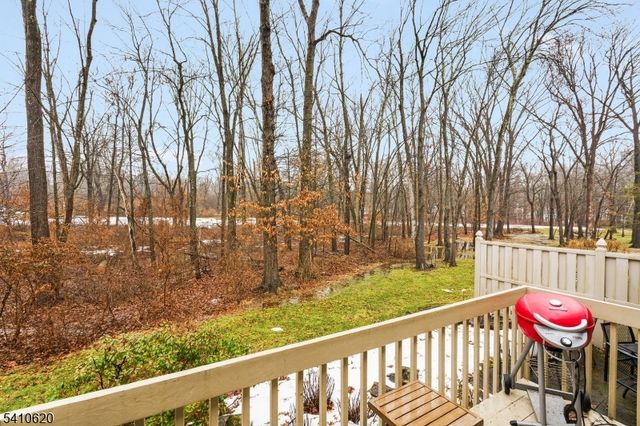 35 Roberts Cir, Bernards Twp., NJ 07920