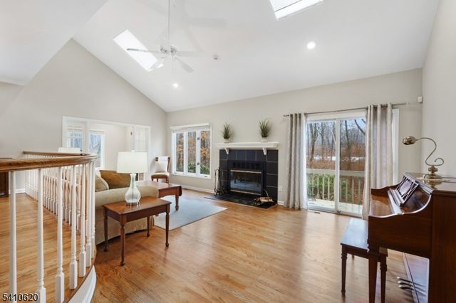 35 Roberts Cir, Bernards Twp., NJ 07920