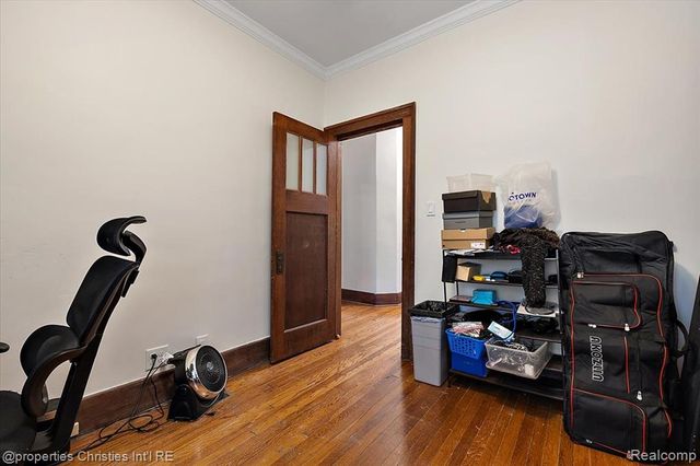 3417 Seminole Street, Detroit, MI 48214