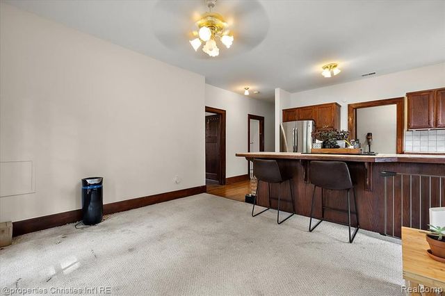 3417 Seminole Street, Detroit, MI 48214