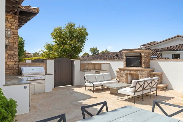 18441 Calle Tramonto, Rancho Santa Fe, CA 92091