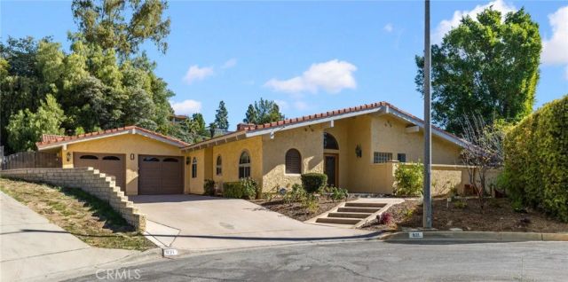 821 Guanajuato, Claremont, CA 91711