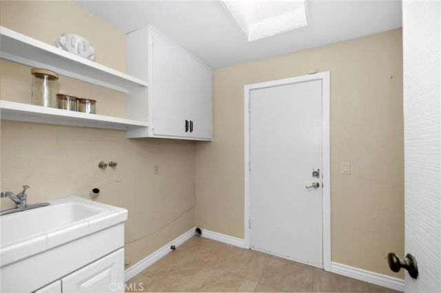 821 Guanajuato, Claremont, CA 91711