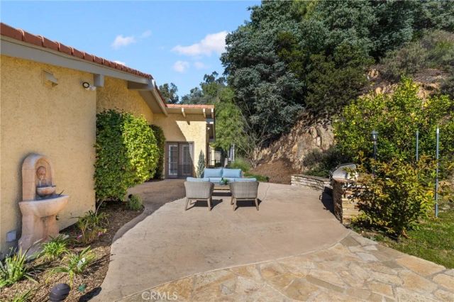 821 Guanajuato, Claremont, CA 91711