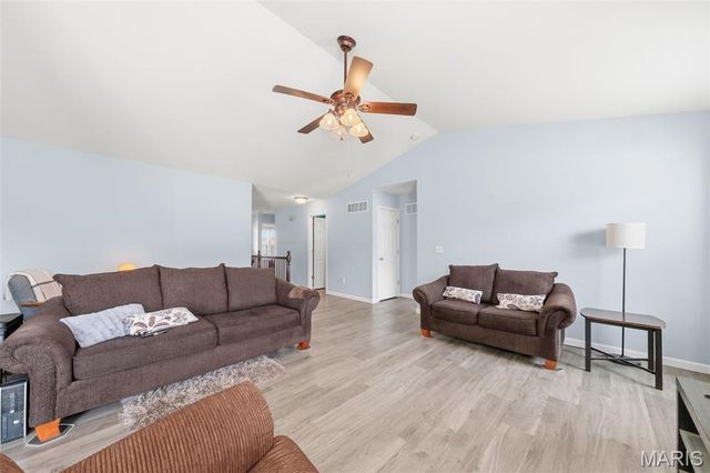 408 Wynchat Drive, O'fallon, MO 63366