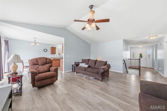 408 Wynchat Drive, O'fallon, MO 63366