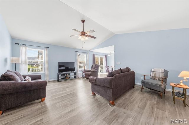 408 Wynchat Drive, O'fallon, MO 63366