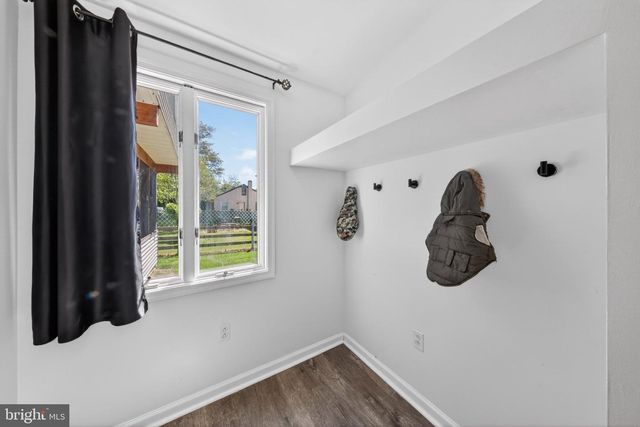 803 WOODLAND AVE, Wilmington, DE 19808
