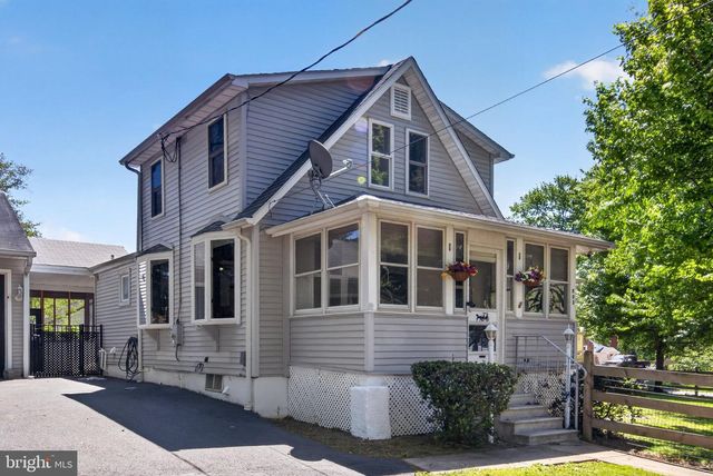 803 WOODLAND AVE, Wilmington, DE 19808