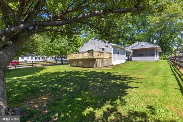 803 WOODLAND AVE, Wilmington, DE 19808