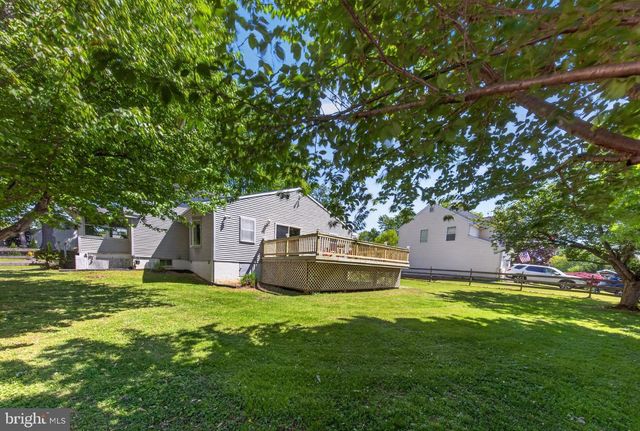 803 WOODLAND AVE, Wilmington, DE 19808