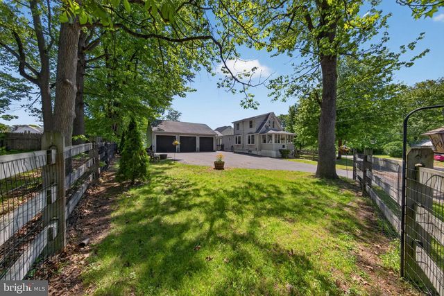 803 WOODLAND AVE, Wilmington, DE 19808