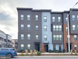 12882 SUNRISE ALY #46, Herndon, VA 20171