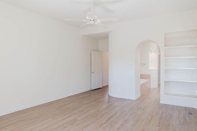 8203 Indigo Court NE, Albuquerque, NM 87122