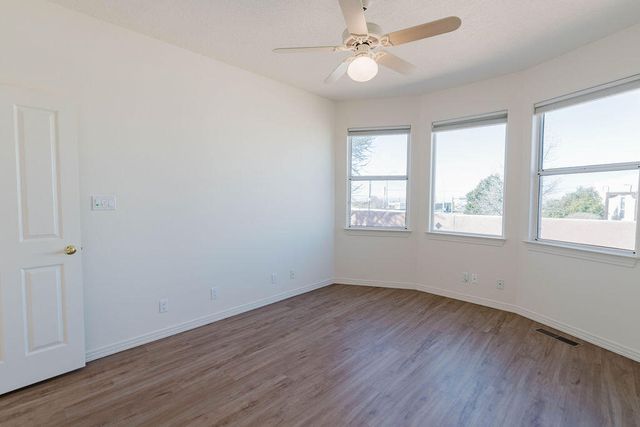 8203 Indigo Court NE, Albuquerque, NM 87122