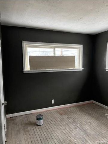 11421 SORRENTO Street, Detroit, MI 48227