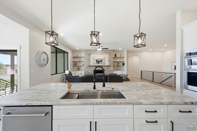 1237 N Challenger Pl, Pueblo West, CO 81007