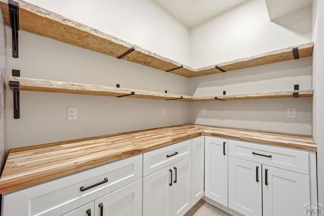 1237 N Challenger Pl, Pueblo West, CO 81007