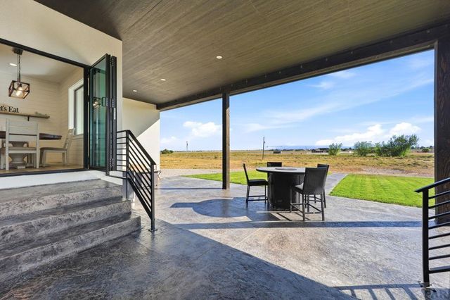 1237 N Challenger Pl, Pueblo West, CO 81007