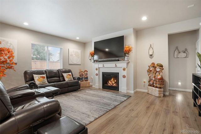6785 E 119th Avenue, Thornton, CO 80233