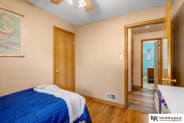 810 N Garden City Road, Fremont, NE 68025
