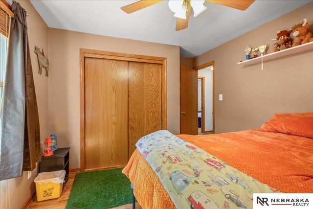 810 N Garden City Road, Fremont, NE 68025