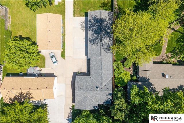 810 N Garden City Road, Fremont, NE 68025