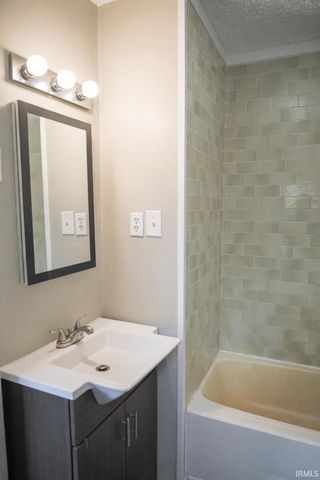 306 W Michigan Street, Rolling Prairie, IN 46371