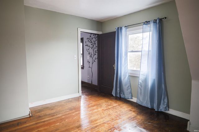 306 W Michigan Street, Rolling Prairie, IN 46371