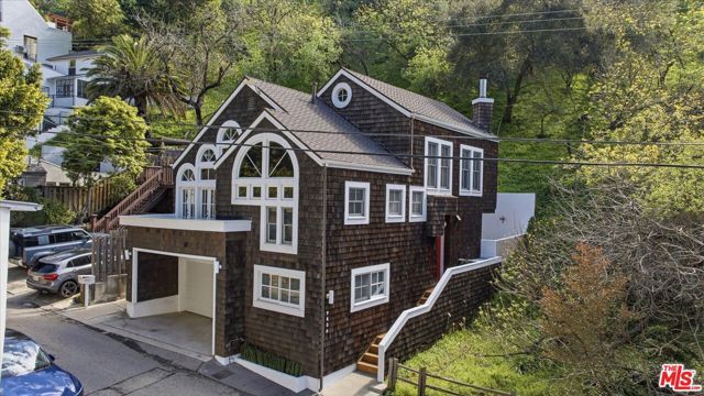 9856 Portola Drive, Beverly Hills, CA 90210