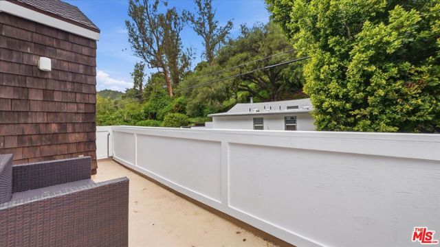 9856 Portola Drive, Beverly Hills, CA 90210
