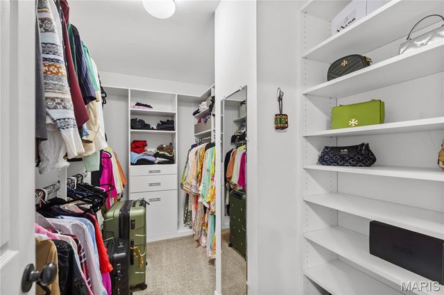 1118 Kiefer Ridge Court, Ballwin, MO 63021