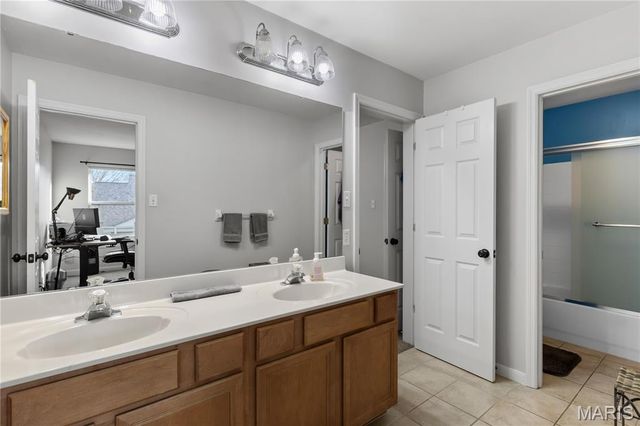 1118 Kiefer Ridge Court, Ballwin, MO 63021