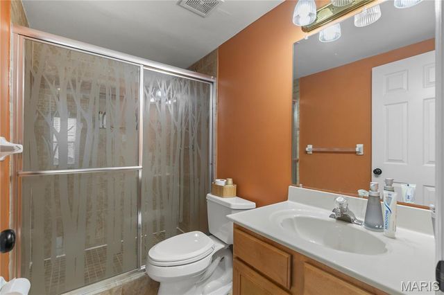 1118 Kiefer Ridge Court, Ballwin, MO 63021