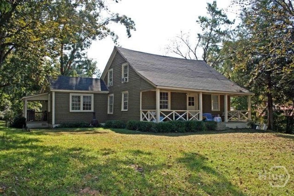 1085 Macon Hwy B, Athens, GA 30606