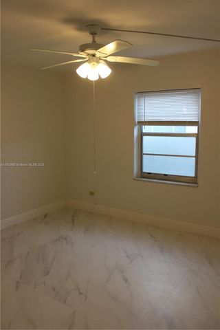 971 E 18th St, Hialeah, FL 33013