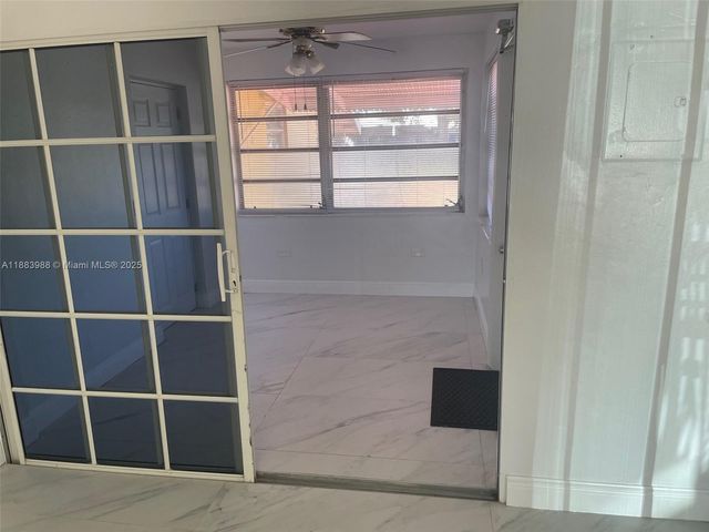 971 E 18th St, Hialeah, FL 33013