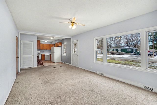 1504 Sunview Street, Muskegon, MI 49445