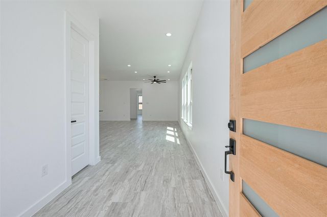 8634 Allwood Street, Houston, TX 77016