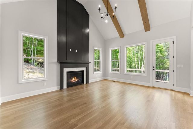 4860 Grandview Court, Flowery Branch, GA 30542