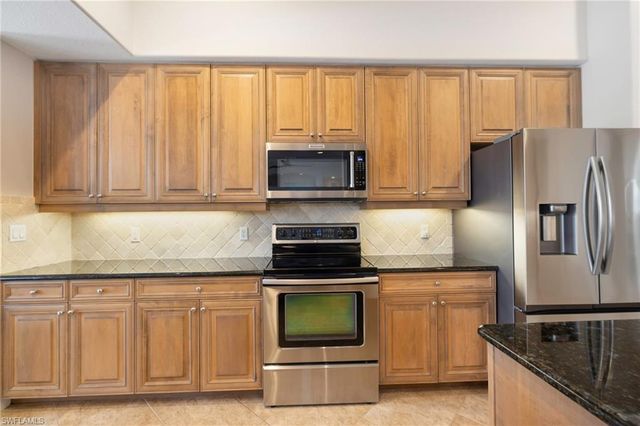 22650 Fairlawn CT, Estero, FL 34135
