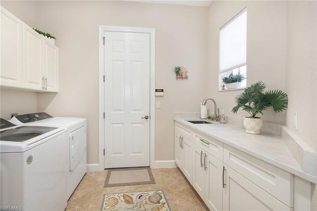 22650 Fairlawn CT, Estero, FL 34135