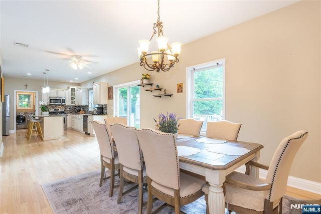 88 Mathews Avenue, Riverdale Borough, NJ 07457
