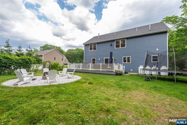 88 Mathews Avenue, Riverdale Borough, NJ 07457