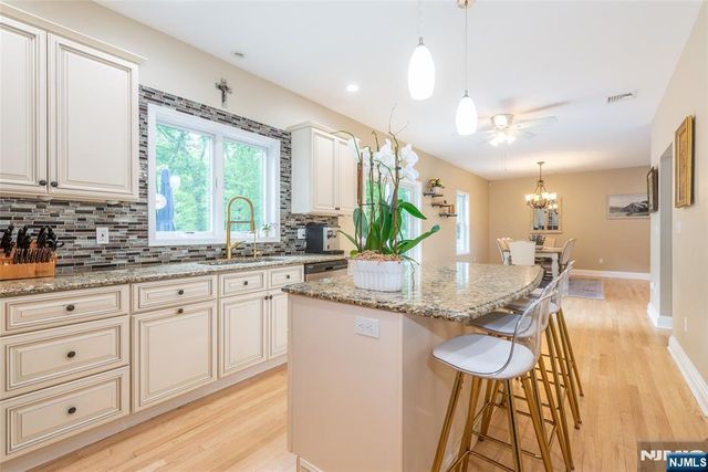 88 Mathews Avenue, Riverdale Borough, NJ 07457