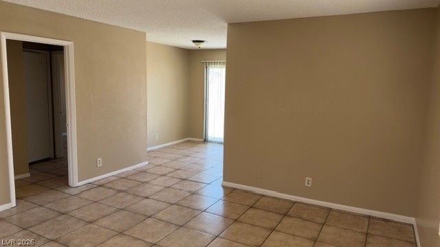 4800 WOODLAKE Avenue, Las Vegas, NV 89147