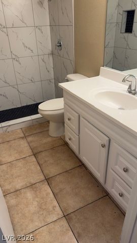 4800 WOODLAKE Avenue, Las Vegas, NV 89147
