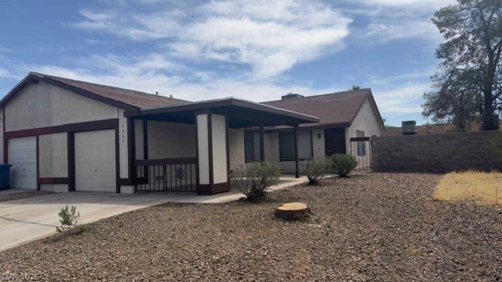 4800 WOODLAKE Avenue, Las Vegas, NV 89147