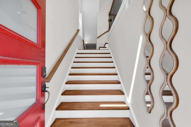 1053 Brandsford Street NW, Atlanta, GA 30318