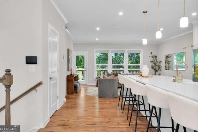 1053 Brandsford Street NW, Atlanta, GA 30318